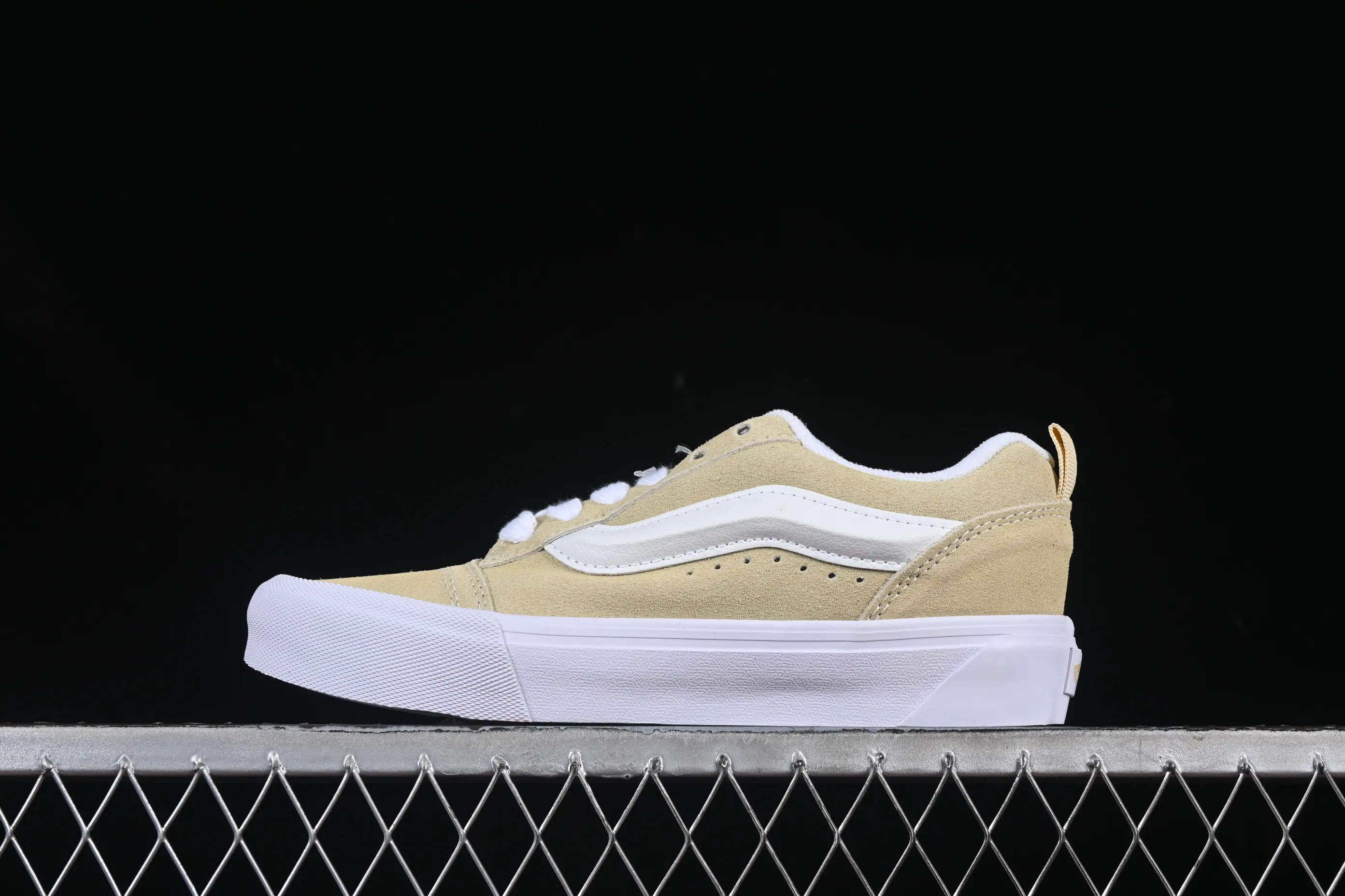 All categories Vans Vans series Vans Low Vans low-top Vans Knu Skool Vans low-top retro casual fat bread shoes VN000CRPD3Z